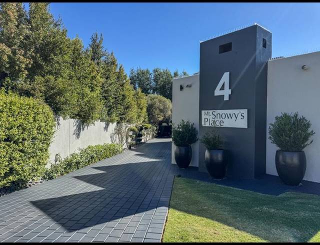 5 BEDROOM HOUSE FOR SALE IN MIDLANDS ESTATE